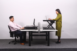 Ergonomic Chiều cao có thể điều chỉnh bàn phím khay ngồi đứng lên có thể gập lại bàn văn phòng - Product Image 5