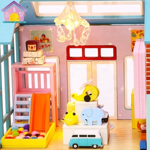Hoomeda Thiết Kế Mới Bằng Gỗ Cho Trẻ Em Đồ Chơi Nội Thất Nhà Búp Bê Với Ánh Sáng - Product Image 5