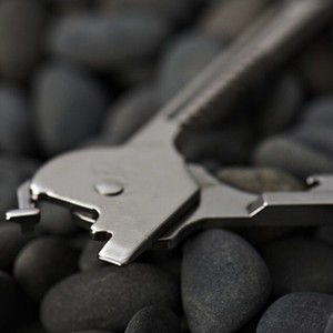 Nouveaux outils de survie pour le <span class=keywords><strong>camping</strong></span>, les voyages en plein air, outils tactiques, clé multifonctionnelle 6 en 1, mini couteau pliant - Product Image 5