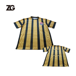 <span class=keywords><strong>T</strong></span>-<span class=keywords><strong>Shirt</strong></span> Dry Fit con scollo a V con maglie da arbitro a righe con fascia elastica da braccio/Suit personalizzata sublimata nera a righe bianche - Product Image 6