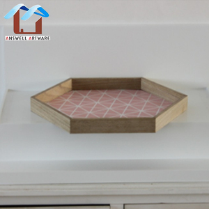 Vassoio Esagonale in MDF Rosa Classico di Alta Qualità per Servire e Decorare - Product Image 3