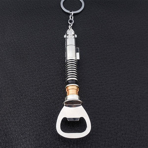 Gadgets <span class=keywords><strong>de</strong></span> <span class=keywords><strong>cocina</strong></span> Llave <span class=keywords><strong>de</strong></span> metal Abridores <span class=keywords><strong>de</strong></span> cerveza Falcon Stars <span class=keywords><strong>Wars</strong></span> Abrebotellas Llavero - Product Image 4