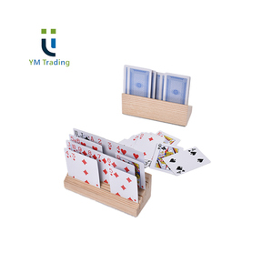 YUMING Porte-<span class=keywords><strong>cartes</strong></span> en bois de pin de haute qualité Porte-<span class=keywords><strong>cartes</strong></span> à <span class=keywords><strong>jouer</strong></span> en papier en gros - Product Image 2