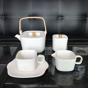 CH365MW cerámica porcelana cuadrada café té con madera, blanco mate en estilo simple - Product Image 1