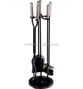 Ensemble d'outils <span class=keywords><strong>de</strong></span> <span class=keywords><strong>cheminée</strong></span> 4 pièces avec pinces <span class=keywords><strong>de</strong></span> poker pelle brosse <span class=keywords><strong>cheminée</strong></span> accessoires noir <span class=keywords><strong>cheminée</strong></span> compagnon ensemble d'outils - Product Image 1