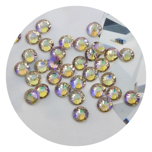 Superbrillante, venta al por mayor, strass stone heaven light 3D, accesorios de bricolaje ss6, lámina trasera sin fijación térmica, diamantes de imitación nail art - Product Image 2