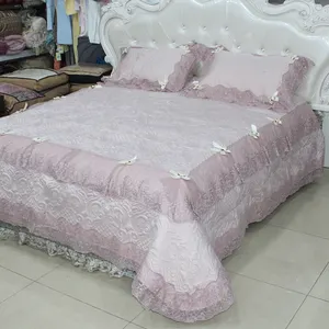 حريري مرونة غطاء سرير اللحف خليط مع الدانتيل الوردي الساتان