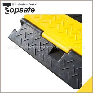 2 Canal jorobas protector de cable de goma, cable protector de piso, piso protector de cable de goma - Product Image 5