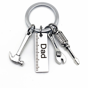 Llavero <span class=keywords><strong>de</strong></span> acero inoxidable DIY, martillo para papá, destornillador, llave inglesa, herramienta para papá, regalo del Día del Padre - Product Image 6