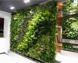 Melhor Venda de plástico plantas artificiais parede vertical plantas grama artificial da decoração da parede interior da parede