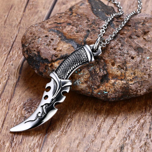 Kalung Baja Anti Karat Perak Personalisasi Inspire Jewelry, Liontin Kalung Pedang Belati Supernatural untuk Pria - Product Image 3