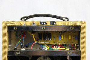 <span class=keywords><strong>5</strong></span> <span class=keywords><strong>watts</strong></span> qua duy nhất 6V6 đầu ra ống Class A <span class=keywords><strong>5</strong></span> Wát Guitar Ống Khuếch Đại - Product Image 2