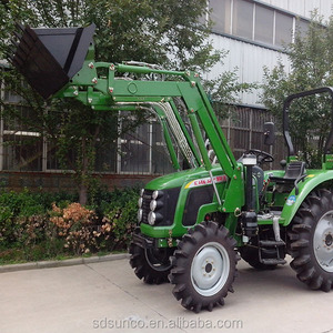 Máy Kéo Thực Hiện Front End Loader Với 4 In1 Bucket