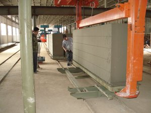 HF Porenbeton-Blockmaschine Neue AAC-Blockproduktionslinie Gasblock-Ausrüstung Bau-Stahl-Gips PLC - Product Image 2