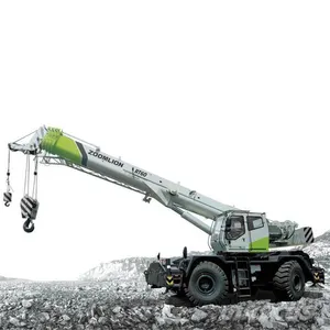 Digunakan Rough Terrain Crane Zoomlion RT35 35 Ton Rough Terrain Crane