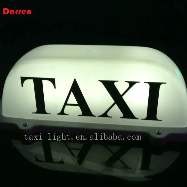 Voiture blanche Magnétique Supérieure Lumière Supérieure De Taxi