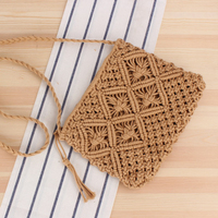 Popular peso ligero hecho a mano cuerda de algodón elegante Bolsos De Mujer solo hombro borlas ganchillo macramé BOLSA DE PAJA