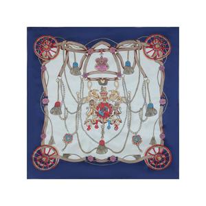 <span class=keywords><strong>Di</strong></span> modo Quadrato Testa Sciarpa Delle Donne <span class=keywords><strong>di</strong></span> Colori Catena Stampato Scialli Avvolge Foulard <span class=keywords><strong>di</strong></span> <span class=keywords><strong>Marca</strong></span> <span class=keywords><strong>di</strong></span> Lusso In Raso <span class=keywords><strong>Di</strong></span> Seta Hijab Sciarpe 90*90cm - Product Image 5