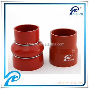 Редуктор силиконовый турбо шланг Kit 3 или <span class=keywords><strong>4</strong></span> <span class=keywords><strong>Ply</strong></span> 1 1/2 inch к 1 3/8 дюйма - Product Image 1