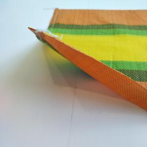 Nhà máy giá Multi-màu nhỏ cán polypropylene/pp dệt/cọ sợi mua sắm túi/bao/sacos với xử lý xuất khẩu sang Peru - Product Image 4