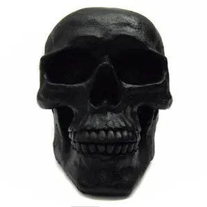 Customized Color Grinning Highly Realistic Replica Skull Statue