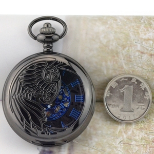 Montre <span class=keywords><strong>de</strong></span> poche mécanique steampunk pour homme, cadran bleu squelette antique avec chiffres romains, boîtier en alliage noir, remontage manuel, chaîne à breloque - Product Image 4