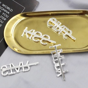 Vente chaude mode mot pince à <span class=keywords><strong>cheveux</strong></span> bling lettre épingle à <span class=keywords><strong>cheveux</strong></span> strass pinces à <span class=keywords><strong>cheveux</strong></span> pour les femmes filles - Product Image 4
