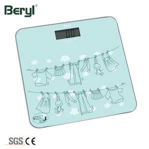 Heißer Verkauf: Digitale elektronische Personenwaage mit quadratischem Gehäuse aus gehärtetem Glas, 150 kg Tragkraft - Product Image 4