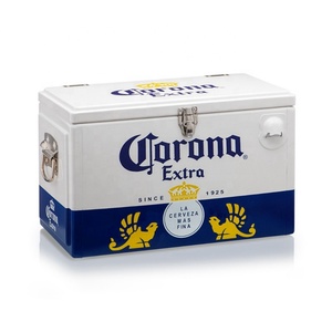 Grande Contenitore Refrigerante in Metallo per Birra Russa St Arnou Garnheath Legend of Kremlin - Product Image 4