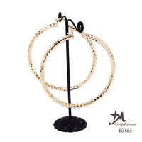 Женские золотые серьги-кольца нового дизайна E0183
