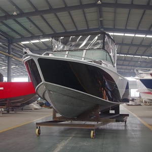 Barco Bowrider <span class=keywords><strong>Gospel</strong></span> de 5.8 Metros para Pesca Oceánica - Product Image 1