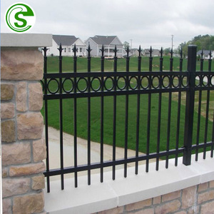 Sıcak satış ferforje kazık çit galvanizli çelik Panel çit güvenlik <span class=keywords><strong>Clear</strong></span> View yapı bahçe çit - Product Image 1