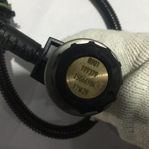 Valvola Solenoide Originale di Qualità 15066984 per <span class=keywords><strong>Ricambi</strong></span> <span class=keywords><strong>Volvo</strong></span> Truck Loader L220E - Product Image 3