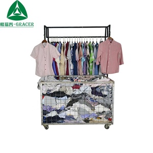 Gabinete <span class=keywords><strong>de</strong></span> Guangdong <span class=keywords><strong>Ropa</strong></span> <span class=keywords><strong>de</strong></span> verano usada <span class=keywords><strong>para</strong></span> hombre <span class=keywords><strong>Ropa</strong></span> <span class=keywords><strong>de</strong></span> <span class=keywords><strong>segunda</strong></span> <span class=keywords><strong>mano</strong></span> - Product Image 3