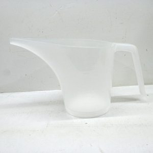 Jarra Plástica de 1000ML com Funil e Alça - Product Image 3