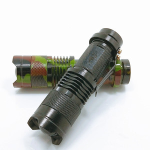 Đèn Pin Cầm Tay Chiến Thuật LED Sáng Nhất Nổi Bật-900 Lumens - 5 Chế Độ-Ống Kính Zoom-Chống Nước Và Chống Sốc Bền - Product Image 1