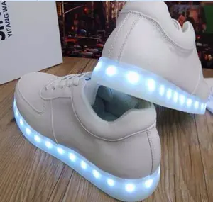 2020 China Fabrik Die Meisten Cool Led Licht Für Schuhsohle Glowing In The Dark