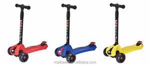 Scooter extérieur pliable de haute qualité à 3 roues clignotantes en PU avec barre en T en aluminium pour les enfants de 3 à 12 ans - Product Image 5
