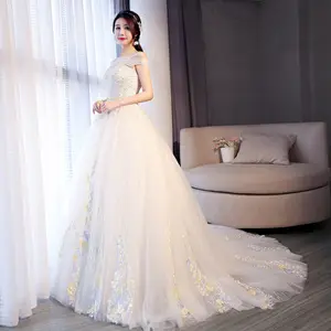 Luxus Korea Style Abnehmen Schulter Farbe Blume Niedriger Rücken Elfenbein Weiße Kapelle Zug Brautkleid