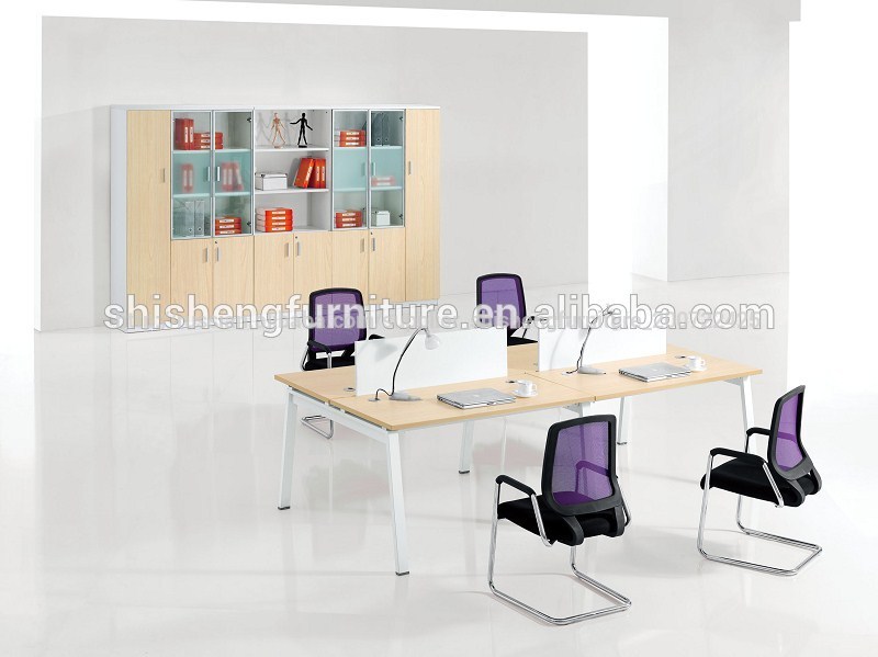 офисных перегородок экрана и рабочих станций