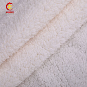 Usine en gros <span class=keywords><strong>pas</strong></span> <span class=keywords><strong>cher</strong></span> polyester industriel <span class=keywords><strong>tissu</strong></span> couverture de bébé <span class=keywords><strong>minky</strong></span> <span class=keywords><strong>tissu</strong></span> pour couverture - Product Image 5
