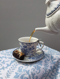 Set da Caffè e Tè in Porcellana Bone China Pakistana, 17 Pezzi, Bianco e Blu - Product Image 6