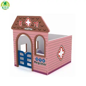 Casa de boneca infantil, brinquedos de móveis tipo hospital casa de papelão para venda QX-204A