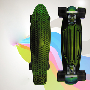 Skateboard <span class=keywords><strong>Mini</strong></span> Cruiser en plastique personnalisé, nouveau Design, disponible en plusieurs couleurs, 22 pouces - Product Image 3
