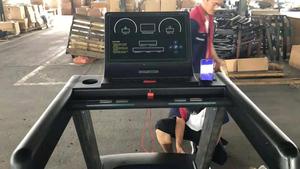 <span class=keywords><strong>Comprar</strong></span> pantalla táctil barato cinta/fitness comercial máquina de correr en el gimnasio fábrica de equipos para la venta - Product Image 5