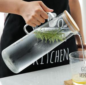 <span class=keywords><strong>Carafe</strong></span> <span class=keywords><strong>en</strong></span> <span class=keywords><strong>verre</strong></span> soufflé à la main classique de 1,3 L pour les voyages <span class=keywords><strong>en</strong></span> plein air <span class=keywords><strong>avec</strong></span> <span class=keywords><strong>couvercle</strong></span> <span class=keywords><strong>en</strong></span> bambou, bouteille isotherme pour le café et le thé - Product Image 1