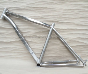 Gr9 <span class=keywords><strong>de</strong></span> hélice exterior tubo <span class=keywords><strong>de</strong></span> dirección reemplazable <span class=keywords><strong>de</strong></span> grasa bicicleta/MTB frameXTR freno <span class=keywords><strong>de</strong></span> disco <span class=keywords><strong>de</strong></span> 650B externo cable - Product Image 1