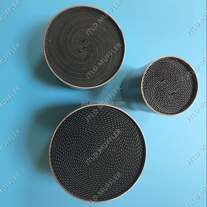 Coche de alto rendimiento catalizador con sustrato metálico/portador - Product Image 4