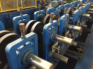 European Standard <strong>Z</strong> <strong>Shape</strong> Steel <strong>Purlin</strong> <strong>Roll</strong> <strong>Forming</strong> <strong>Machine</strong> with PLC Control and Motor Driven System - Product Image 5