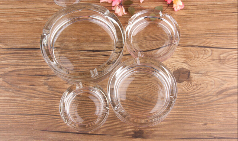 Haonai Round Clear Glass Cigarette Cigar Ashtray - Set of 4(Diameter 16/12.4/10.7/9cm)